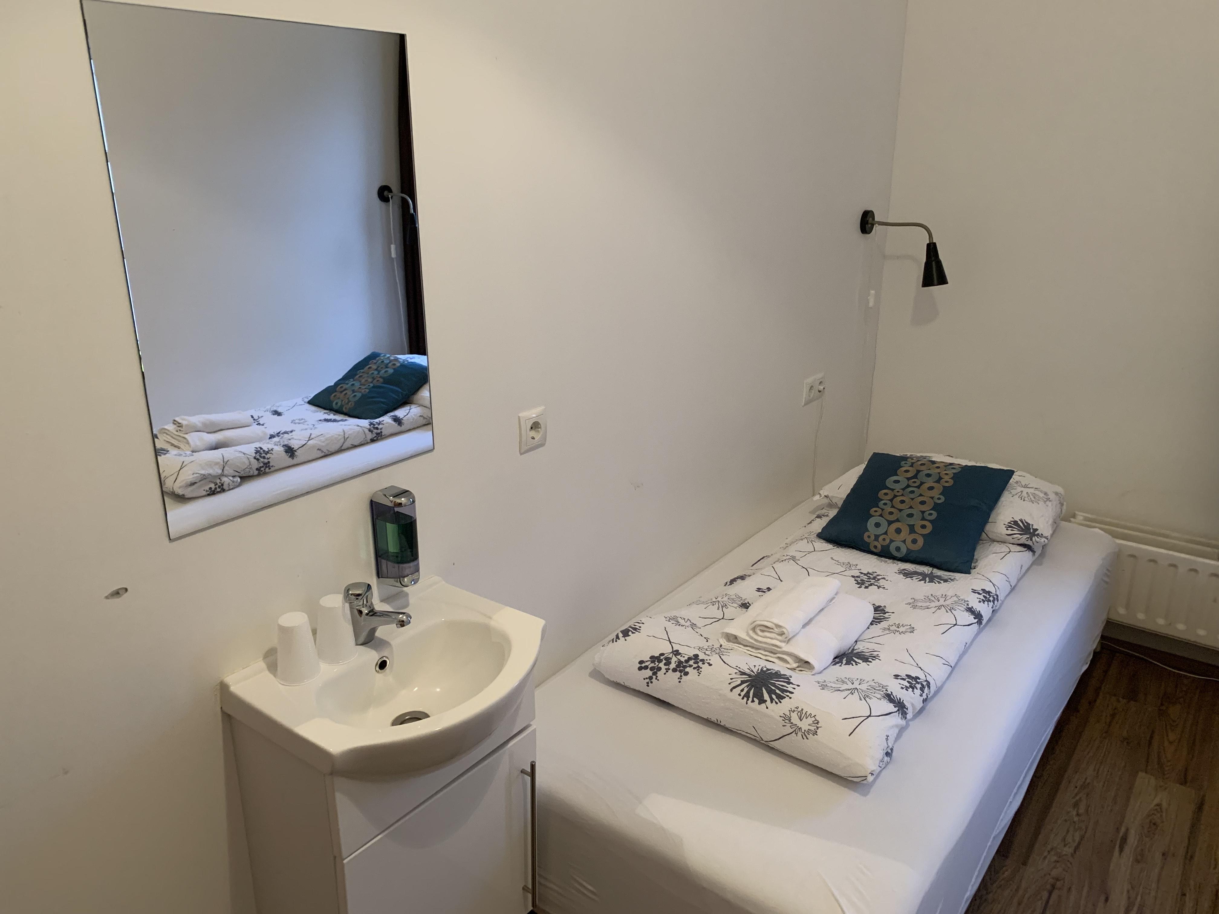 Welcome Riverside Guesthouse Хелла Экстерьер фото