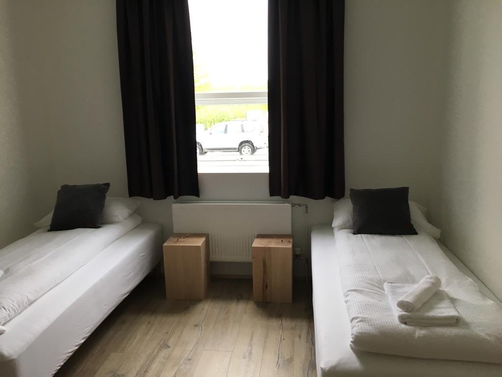 Welcome Riverside Guesthouse Хелла Экстерьер фото